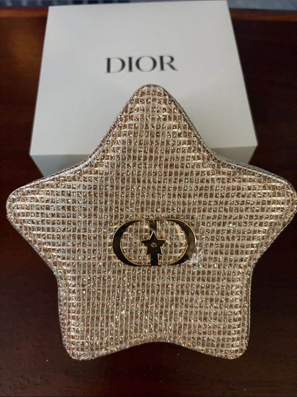 New w Dior Box -Dior Star-Shaped Coin Purse - Gold